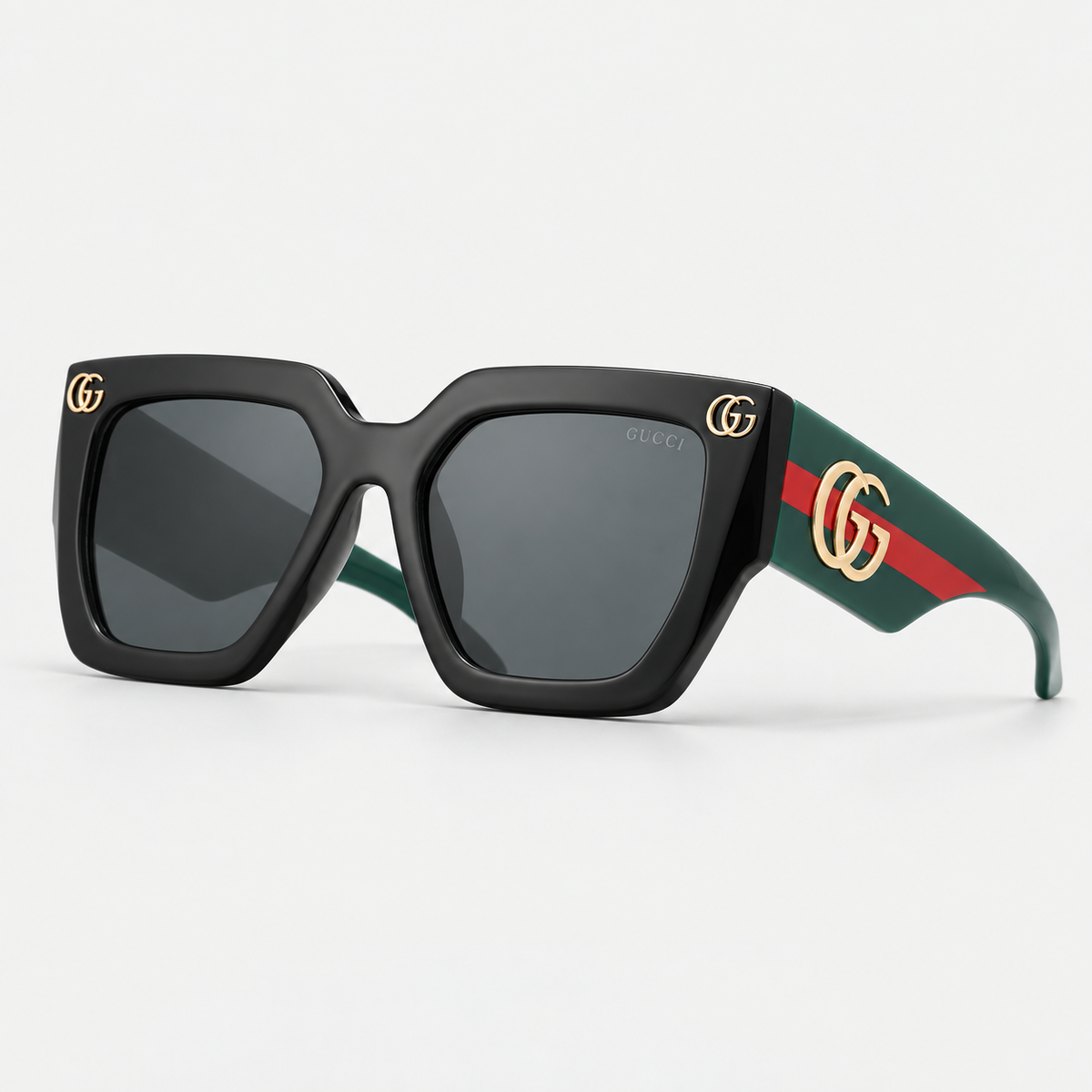 Gucci 4016 Sunglasses — studio view 2