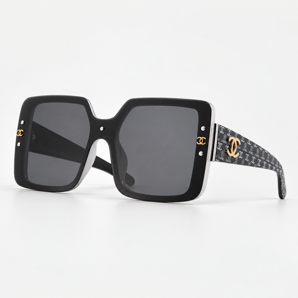 Celebrity Fashion Sunglasses for Women — studio view 1