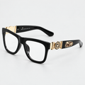 VC Trendy Polarized Sunglasses for Women — studio view 6