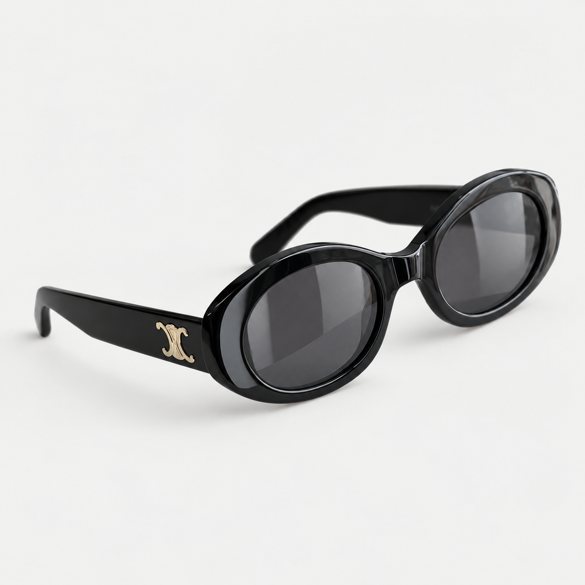 Celine Triomphe 40194 U 01A Sunglasses — studio view 2